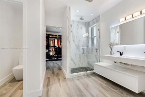 Casa en venta en Doral, Florida, 3 dormitorios, 184.41 m2 № 1959494 - foto 18