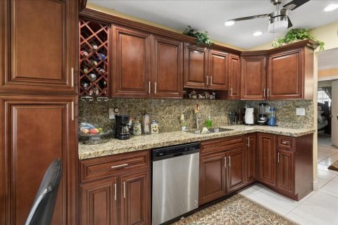 Casa en venta en Lauderdale Lakes, Florida, 3 dormitorios, 125.7 m2 № 2087375 - foto 7