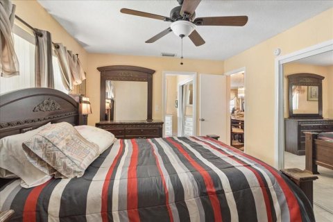 Casa en venta en Lauderdale Lakes, Florida, 3 dormitorios, 125.7 m2 № 2087375 - foto 14