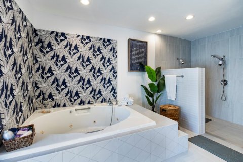 Снять в аренду виллу или дом в Пайнкрест, Флорида 4 спальни, 295.62м2, № 2023484 - фото 23