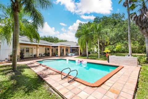 Снять в аренду виллу или дом в Пайнкрест, Флорида 4 спальни, 295.62м2, № 2023484 - фото 28