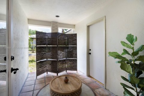 Снять в аренду виллу или дом в Пайнкрест, Флорида 4 спальни, 295.62м2, № 2023484 - фото 10