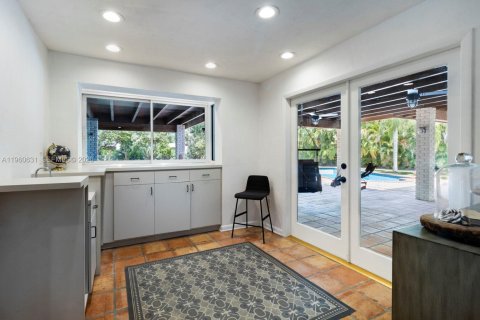 Снять в аренду виллу или дом в Пайнкрест, Флорида 4 спальни, 295.62м2, № 2023484 - фото 15