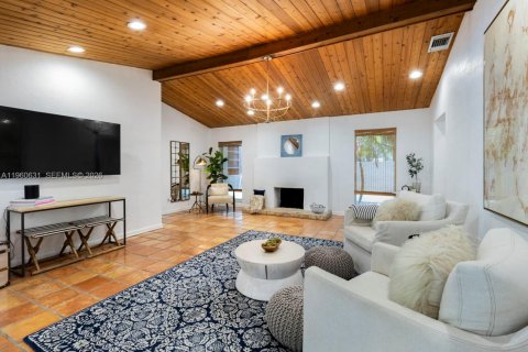 Снять в аренду виллу или дом в Пайнкрест, Флорида 4 спальни, 295.62м2, № 2023484 - фото 17