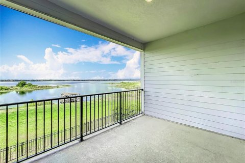 Casa en venta en Orlando, Florida, 5 dormitorios, 334.08 m2 № 2199603 - foto 12