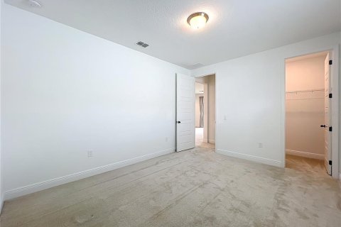 Casa en venta en Orlando, Florida, 5 dormitorios, 334.08 m2 № 2199603 - foto 19