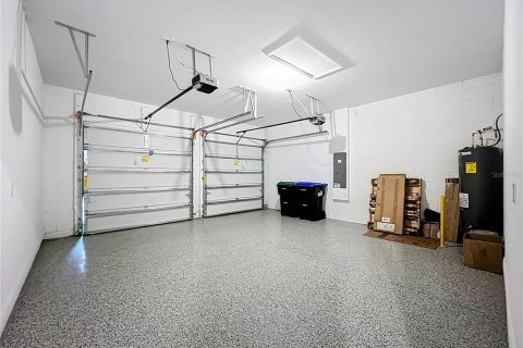 Casa en venta en Orlando, Florida, 5 dormitorios, 334.08 m2 № 2199603 - foto 15