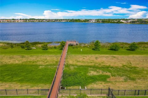 Casa en venta en Orlando, Florida, 5 dormitorios, 334.08 m2 № 2199603 - foto 13