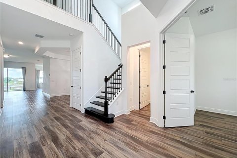 Casa en venta en Orlando, Florida, 5 dormitorios, 334.08 m2 № 2199603 - foto 14