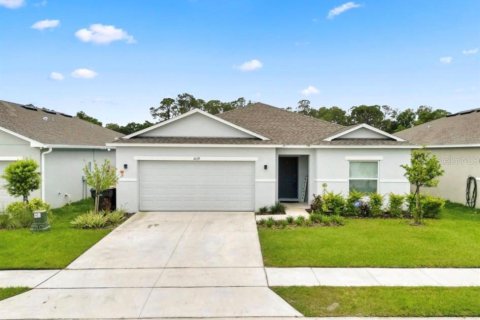 Casa en venta en Lakeland, Florida, 3 dormitorios, 171.4 m2 № 2201043 - foto 2