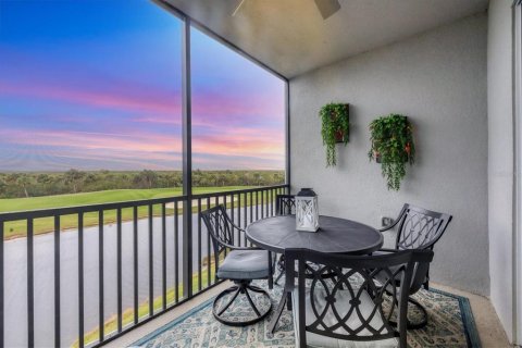 Condo in Punta Gorda, Florida, 2 bedrooms  № 1829665 - photo 2