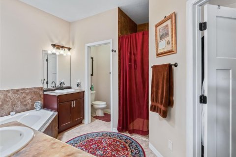 Villa ou maison à vendre à Wildwood, Floride: 3 chambres, 181.81 m2 № 2121345 - photo 28