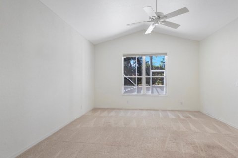 House in Boynton Beach, Florida 3 bedrooms, 199.37 sq.m. № 2261639 - photo 8