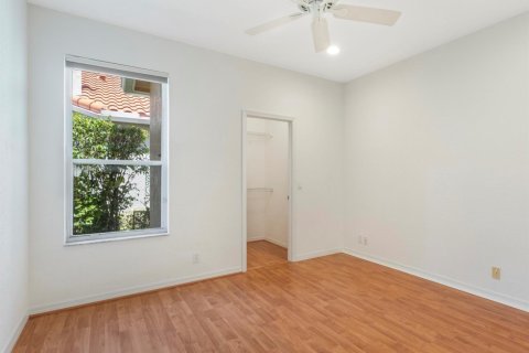 House in Boynton Beach, Florida 3 bedrooms, 199.37 sq.m. № 2261639 - photo 14