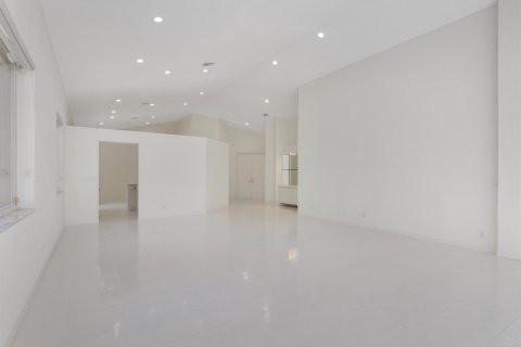 House in Boynton Beach, Florida 3 bedrooms, 199.37 sq.m. № 2261639 - photo 27