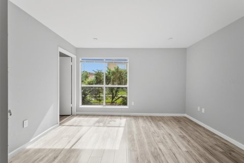 Condo in Tampa, Florida, 3 bedrooms № 2221361 - photo 16