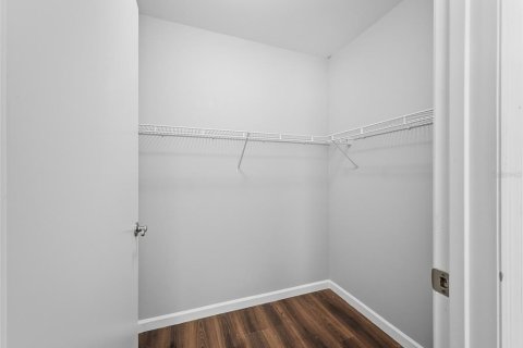 Condo in Tampa, Florida, 3 bedrooms № 2221361 - photo 21