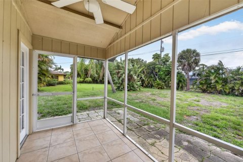 Villa ou maison à vendre à Englewood, Floride: 2 chambres, 116.5 m2 № 2147902 - photo 30
