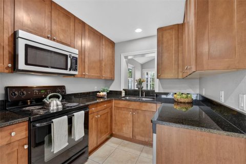 Villa ou maison à vendre à Englewood, Floride: 2 chambres, 116.5 m2 № 2147902 - photo 8