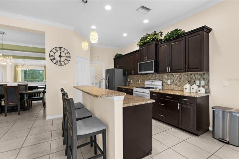 Villa ou maison à vendre à Bradenton, Floride: 3 chambres, 204.57 m2 № 2395712 - photo 14