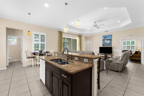 Villa ou maison à vendre à Bradenton, Floride: 3 chambres, 204.57 m2 № 2395712 - photo 17