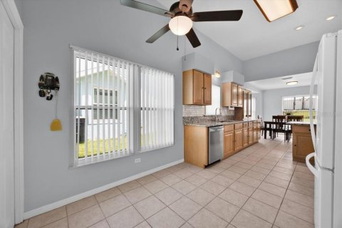Casa en venta en Haines City, Florida, 3 dormitorios, 166.57 m2 № 1817269 - foto 8