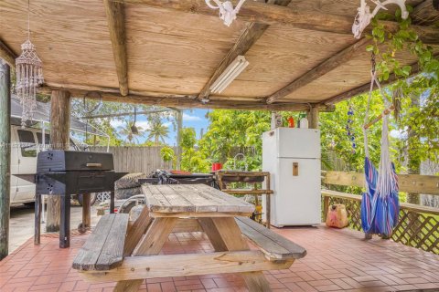 House in Cutler Bay, Florida 3 bedrooms, 179.12 sq.m. № 1799543 - photo 26