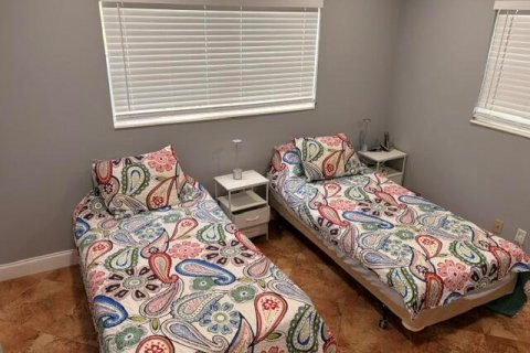 Condo in Lauderdale Lakes, Florida, 2 bedrooms № 2083778 - photo 18