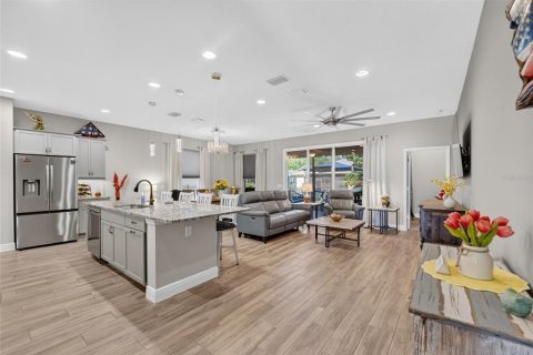 House in OCALA PRESERVE in Ocala, Florida 2 bedrooms, 156.17 sq.m. № 2277945 - photo 3