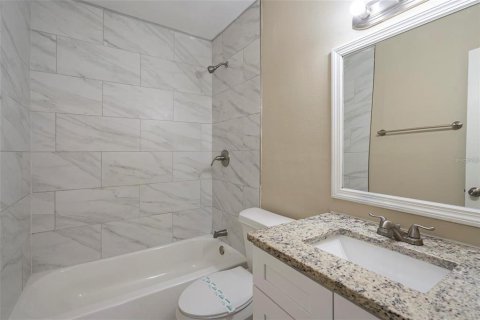 Casa en venta en Orlando, Florida, 4 dormitorios, 139.35 m2 № 1831427 - foto 9