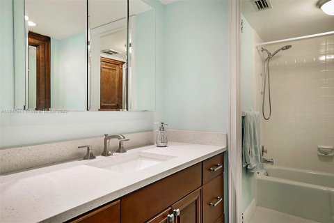 Condo in Jupiter, Florida, 2 bedrooms  № 1852158 - photo 22