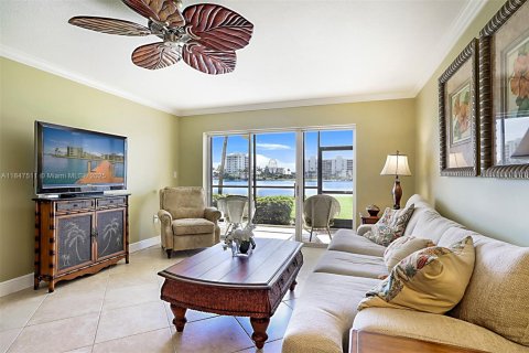 Condo in Jupiter, Florida, 2 bedrooms  № 1852158 - photo 5