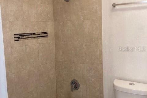 Condominio en alquiler en Maitland, Florida, 1 dormitorio, 51.1 m2 № 1911223 - foto 8