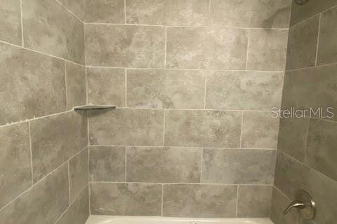 Apartamento en alquiler en Mulberry, Florida, 2 dormitorios, 96.99 m2 № 1906819 - foto 6