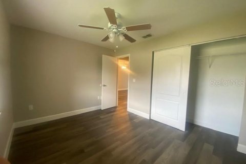 Apartamento en alquiler en Mulberry, Florida, 2 dormitorios, 96.99 m2 № 1906819 - foto 8