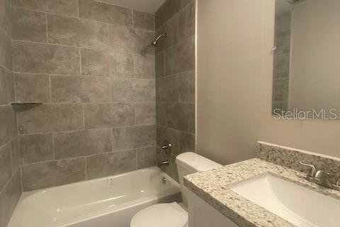 Apartamento en alquiler en Mulberry, Florida, 2 dormitorios, 96.99 m2 № 1906819 - foto 5
