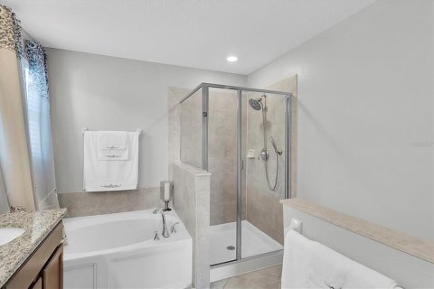 House in New Port Richey, Florida 3 bedrooms, 168.15 sq.m. № 1613677 - photo 25