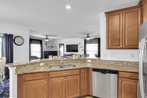 House in New Port Richey, Florida 3 bedrooms, 168.15 sq.m. № 1613677 - photo 16