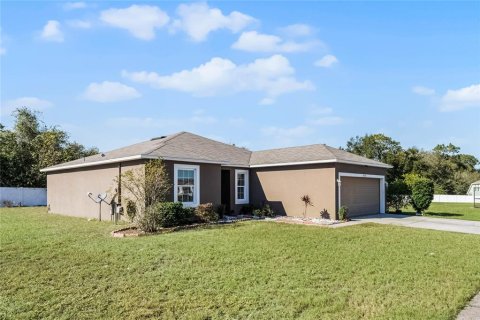 House in Orlando, Florida 4 bedrooms, 143.91 sq.m. № 1564635 - photo 2