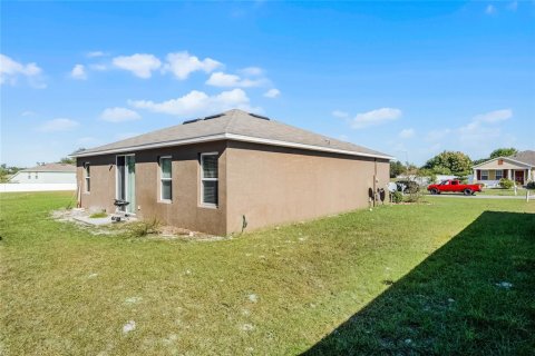 House in Orlando, Florida 4 bedrooms, 143.91 sq.m. № 1564635 - photo 18