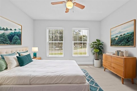 House in Winter Haven, Florida 3 bedrooms, 144.93 sq.m. № 1904692 - photo 26