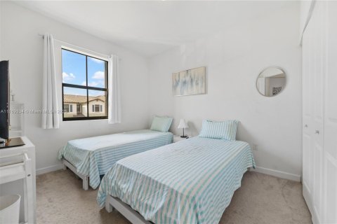 Touwnhouse à vendre à Homestead, Floride: 3 chambres, 149.76 m2 № 1705133 - photo 20