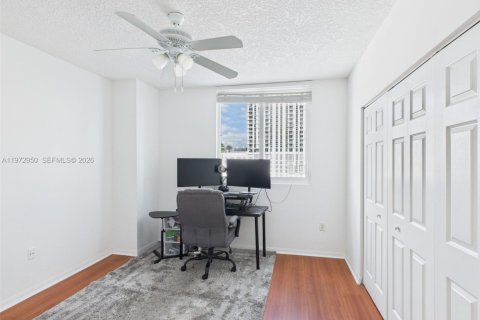 Copropriété à louer à Miami, Floride: 2 chambres, 100.98 m2 № 2032989 - photo 7