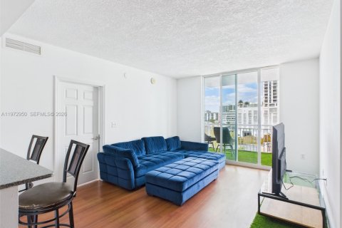Copropriété à louer à Miami, Floride: 2 chambres, 100.98 m2 № 2032989 - photo 4