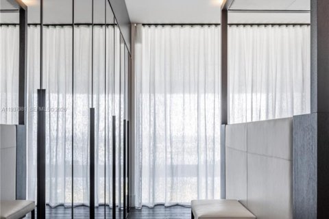 Apartment in Miami, Florida 2 bedrooms, 167.41 sq.m. № 1999840 - photo 18