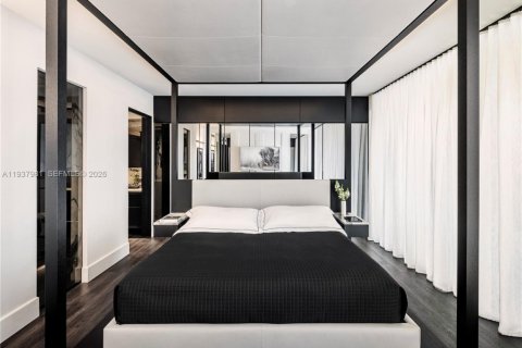 Apartment in Miami, Florida 2 bedrooms, 167.41 sq.m. № 1999840 - photo 15