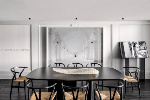 Apartment in Miami, Florida 2 bedrooms, 167.41 sq.m. № 1999840 - photo 12