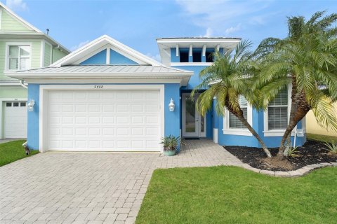 House in Apollo Beach, Florida 3 bedrooms, 190.82 sq.m. № 1540416 - photo 3