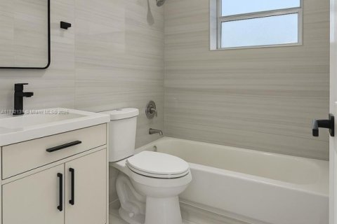 Appartement à louer à Hollywood, Floride: 2 chambres № 1755932 - photo 7