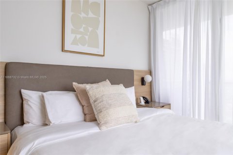 Condo in Miami, Florida, 2 bedrooms  № 1861548 - photo 29